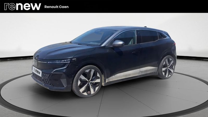 Noir Utilisé 2023 Renault Mégane Techno Berline | 28 990 € (Prix juste) - Image 1/4