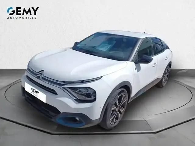 Blanc banquise Utilisé 2022 Citroën e-C4 Berline | 18 990 € (Prix juste) - Image 1/4