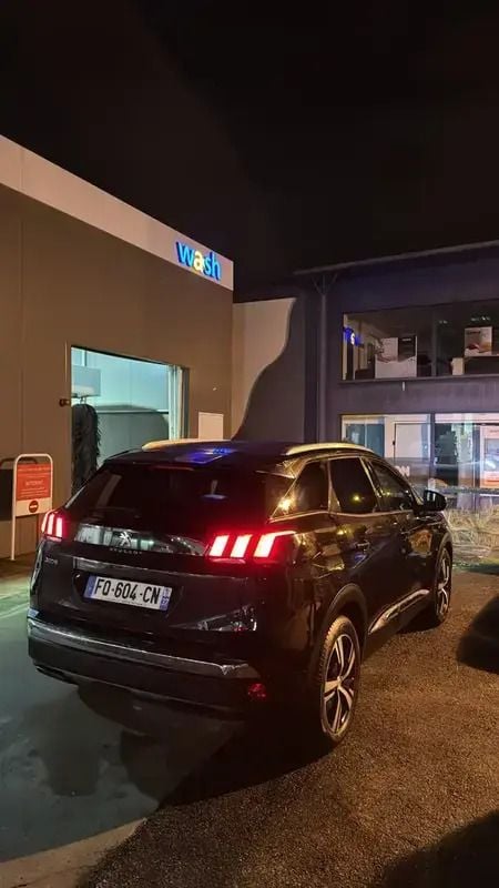 Utilisé 2020 Peugeot 3008 Allure SUV | 12 500 € (Super prix) - Image 1/4