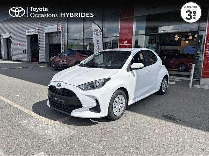 Utilisé 2023 Toyota Yaris Hybrid Berline | 19 290 € (Prix juste) - Image 1/1
