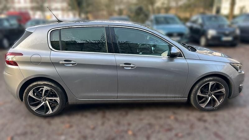 Occasion Peugeot 308 Allure 110 ch (80 kW) 2016 Gris Berline
