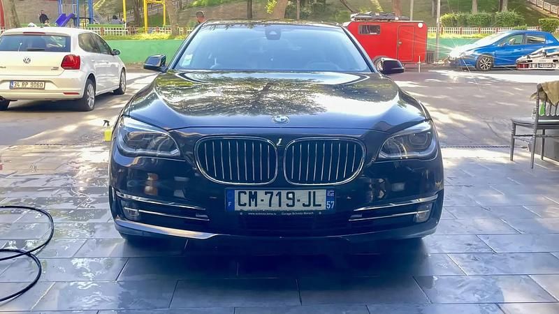 Occasion 2012 BMW 730 Berline | 16 900 € - Image 1/4