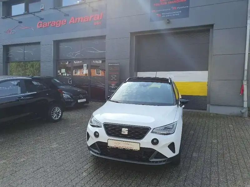 Blanc Utilisé 2022 Seat Arona FR Sport SUV | 22 000 € (Prix assez cher) - Image 1/4