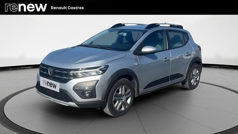 Gris Utilisé 2022 Dacia Sandero Comfort Citadine | 14 590 € (Prix juste) - Image 1/4