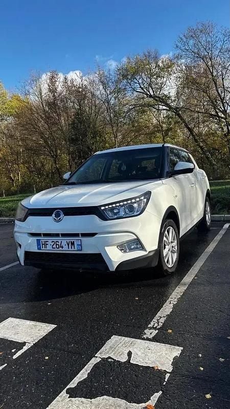 Occasion 2016 Ssangyong (KGM) Tivoli SUV | 5 300 € - Image 1/4