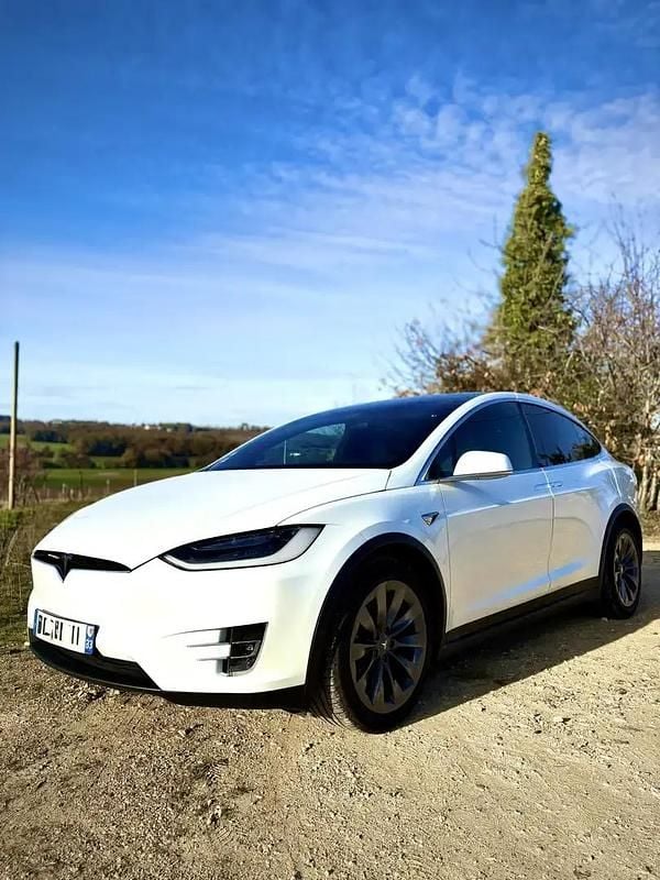Blanc Occasion 2018 Tesla Model X SUV | 42 000 € - Image 1/4