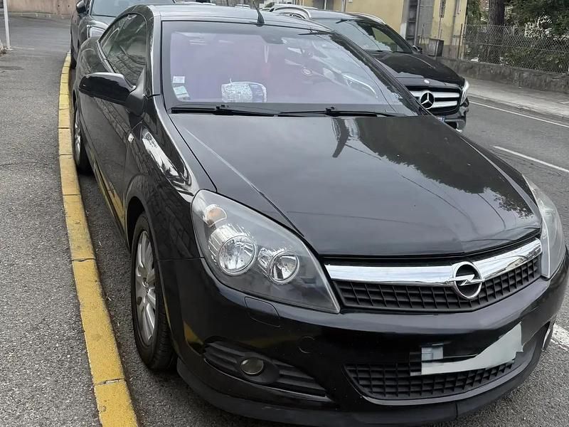 Noir Occasion 2008 Opel Astra Cabriolet Cabriolet | 3 500 € - Image 1/4