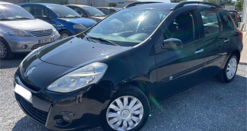 Utilisé 2010 Renault Clio III Dynamique Citadine | 2 990 € (Prix juste) - Image 1/4