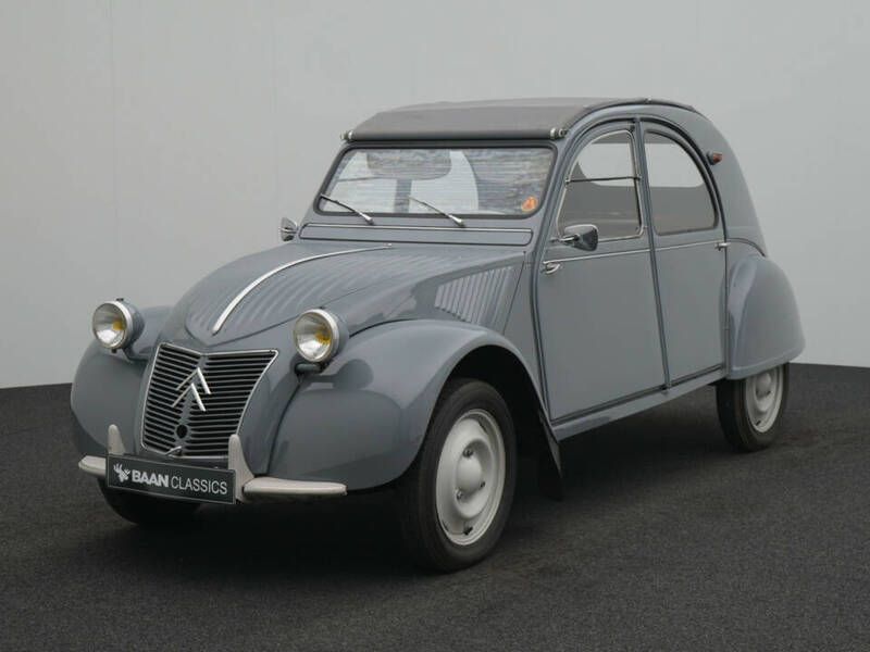 Gris Utilisé 1958 Citroën 2CV Berline | 22 900 € - Image 1/4