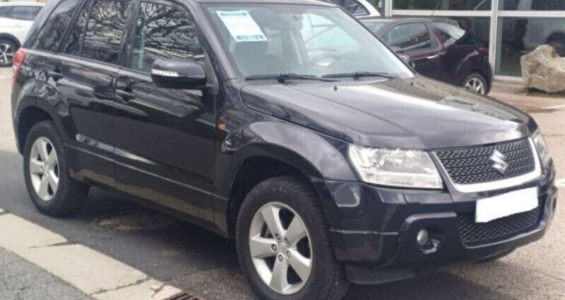 Utilisé 2013 Suzuki Grand Vitara SUV | 13 900 € - Image 1/4