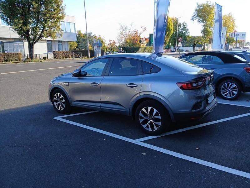 Utilisé 2021 Renault Arkana Business SUV | 17 990 € (Bon prix) - Image 1/4