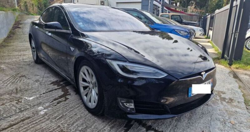 Noir Utilisé 2016 Tesla Model S Berline | 27 000 € - Image 1/4