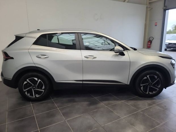Gris Utilisé 2023 Kia Sportage 2 SUV | 29 990 € (Bon prix) - Image 1/4