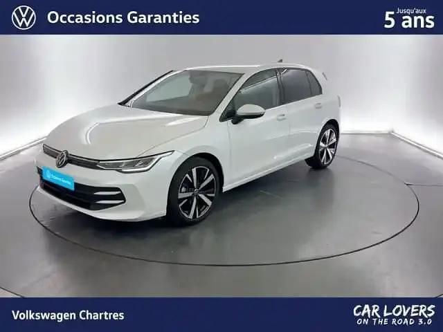 Blanc oryx nacre Occasion 2025 VW Golf Berline | 26 970 € (Bon prix) - Image 1/4