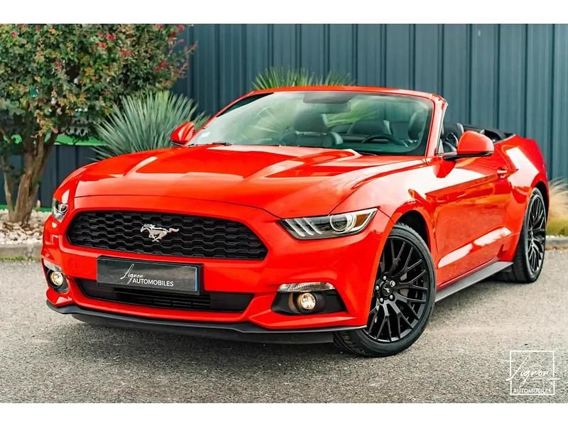 Rouge Utilisé 2016 Ford Mustang Cabriolet | 35 990 € (Prix cher) - Image 1/4
