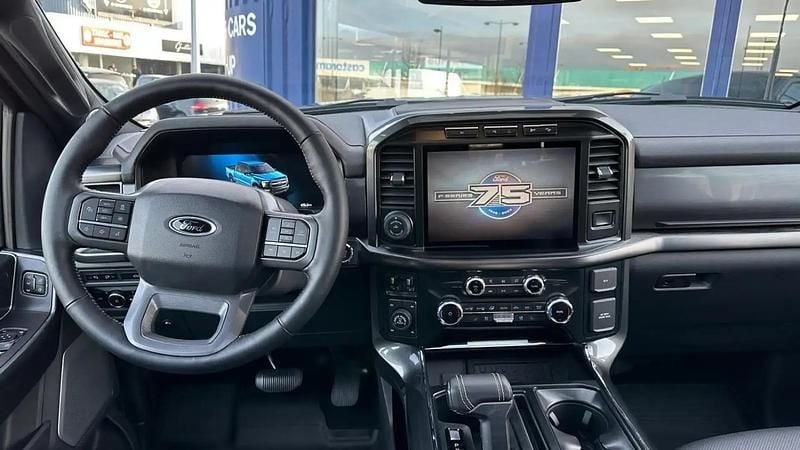 Nouvelle Ford F-150 Lariat 413 ch (303 kW) 2025 Pick-up