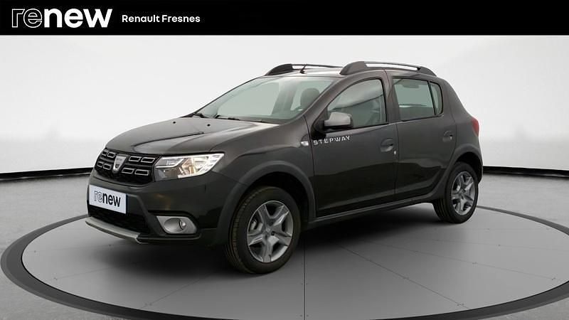 Noir Occasion 2020 Dacia Sandero Stepway Citadine | 11 480 € (Bon prix) - Image 1/4