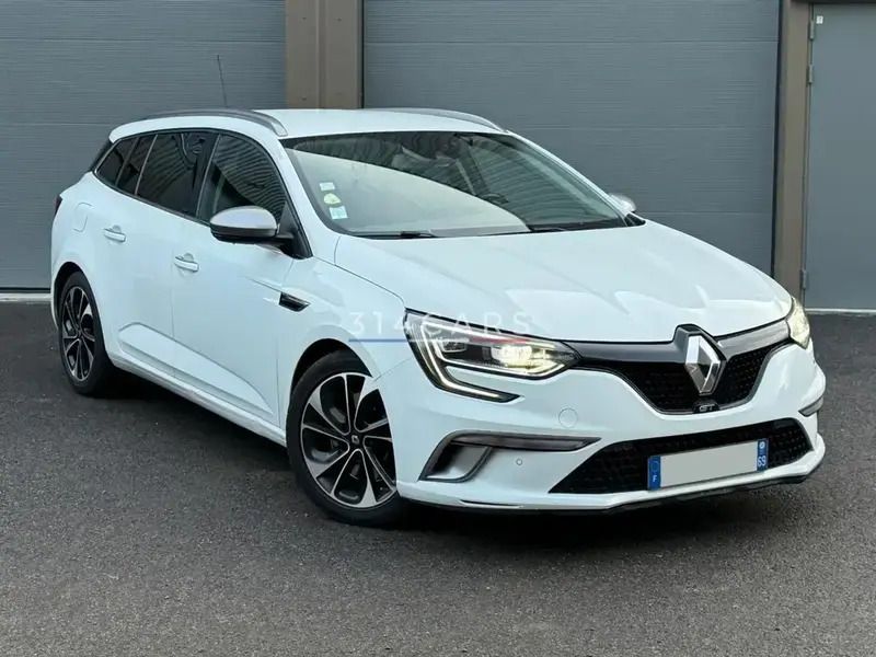 Blanc Utilisé 2017 Renault Mégane GrandTour GT Break | 14 990 € - Image 1/4