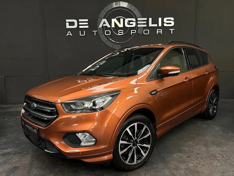 Orange Utilisé 2018 Ford Kuga ST-Line SUV | 13 990 € (Prix juste) - Image 1/4