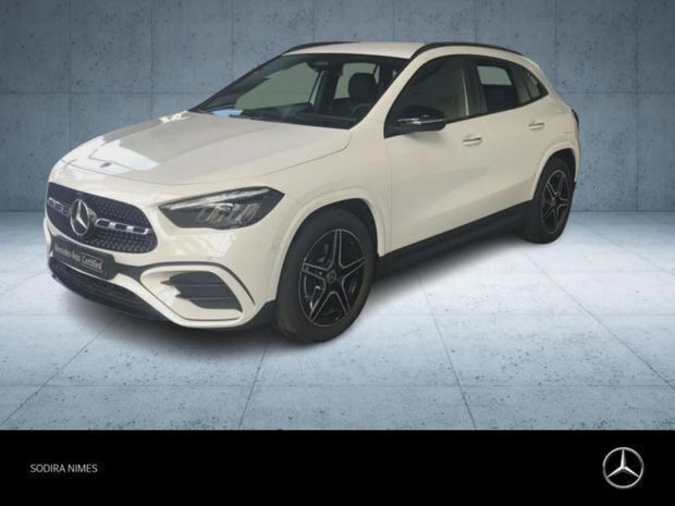 Blanc Utilisé 2025 Mercedes GLA180 AMG line SUV | 47 500 € - Image 1/4