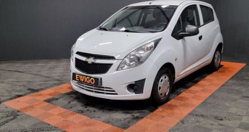 Blanc Utilisé 2010 Chevrolet Spark Citadine | 4 390 € (Bon prix) - Image 1/4