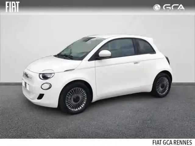 Blanc Utilisé 2023 Fiat 500e Citadine | 18 990 € (Prix cher) - Image 1/4
