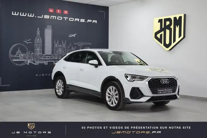 Blanc Utilisé 2022 Audi Q3 SUV | 34 480 € (Prix juste) - Image 1/4
