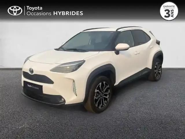 Blanc Utilisé 2023 Toyota Yaris Hybrid Design SUV | 22 480 € (Prix juste) - Image 1/4
