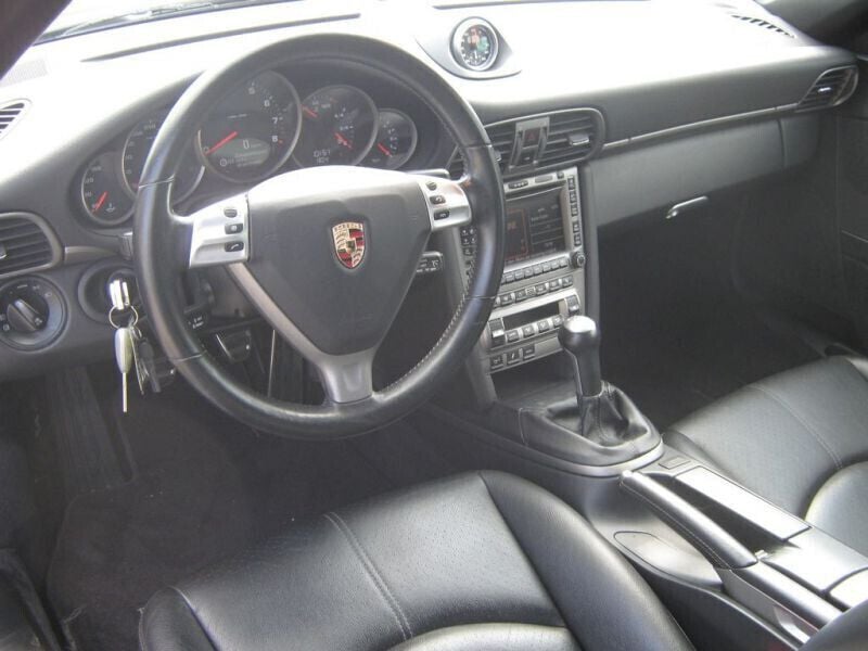 Image 2/4