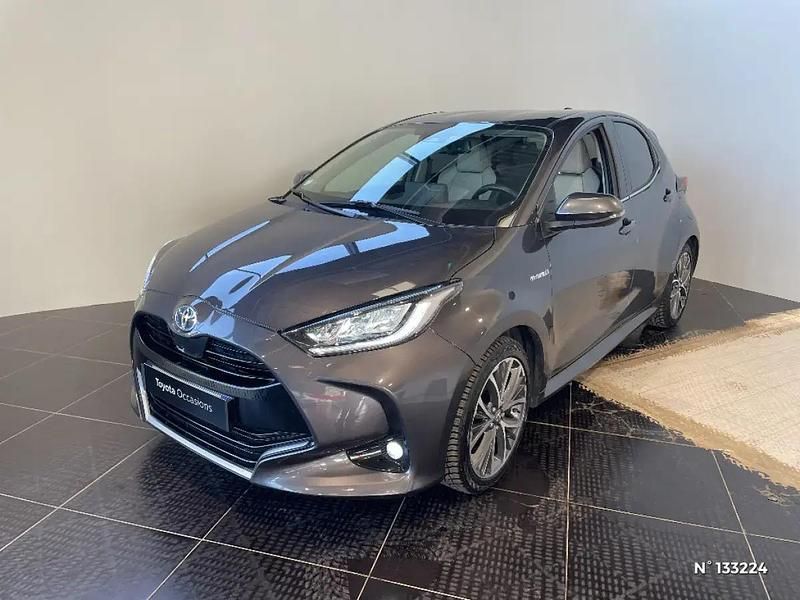 Occasion Toyota Yaris Hybrid 2021 Gris