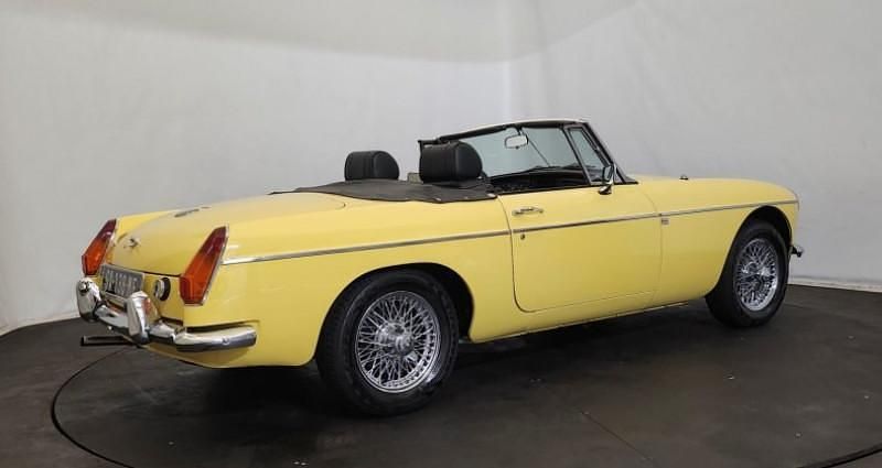 Occasion MG B 1971 Jaune Cabriolet