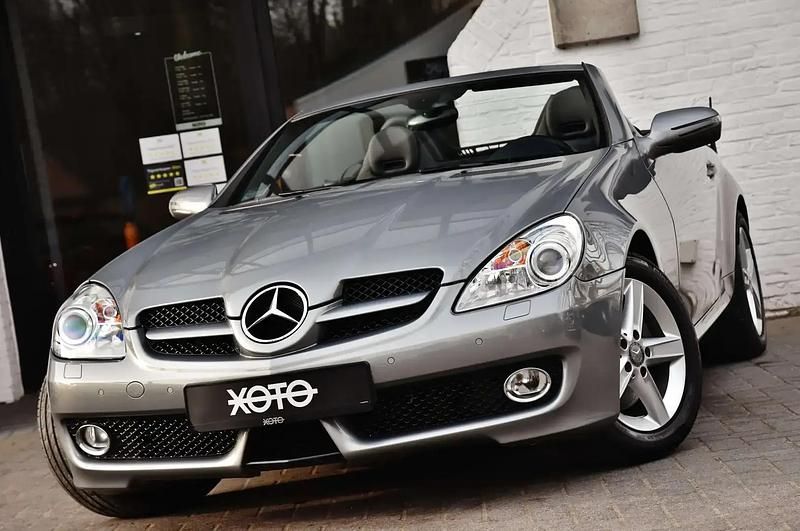 Gris Utilisé 2009 Mercedes SLK200 Cabriolet | 14 950 € - Image 1/4