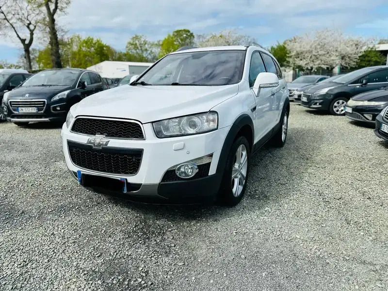 Blanc Utilisé 2012 Chevrolet Captiva SUV | 9 000 € - Image 1/4