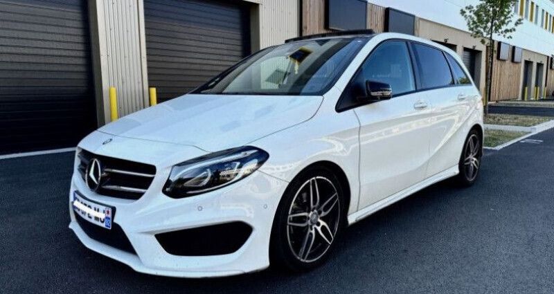 Blanc Utilisé 2016 Mercedes B180 Monospace | 14 990 € (Prix juste) - Image 1/4