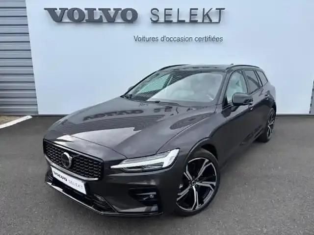 Gris platinium métallisé Occasion 2024 Volvo V60 Ultra Break | 49 000 € - Image 1/4