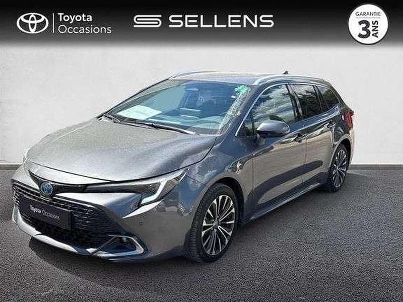 Utilisé 2024 Toyota Corolla Design Break | 28 880 € (Prix juste) - Image 1/1