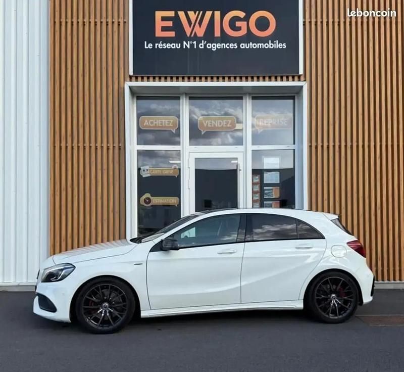 Blanc Utilisé 2016 Mercedes A250 Berline | 21 480 € (Prix juste) - Image 1/4