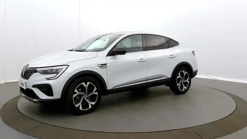 Blanc Utilisé 2024 Renault Arkana Techno SUV | 25 990 € (Prix juste) - Image 1/4