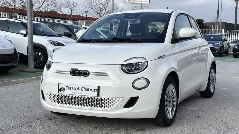 Noir Utilisé 2022 Fiat 500e Action Berline | 9 990 € (Super prix) - Image 1/4