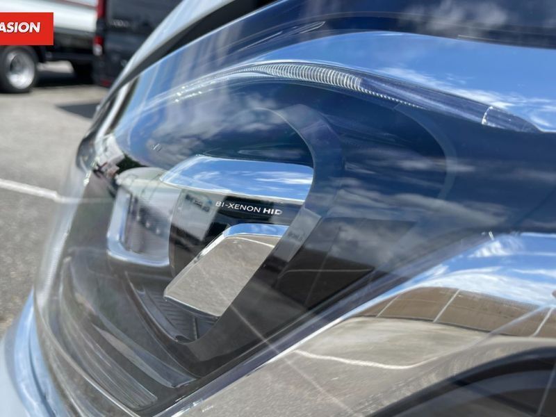 Occasion Ford Transit Nugget 150 ch (110 kW) 2023 Blanc Van