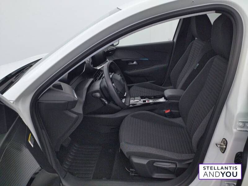 Occasion Peugeot e-208 Style 100 kW (136 ch) 2021 Blanc Citadine