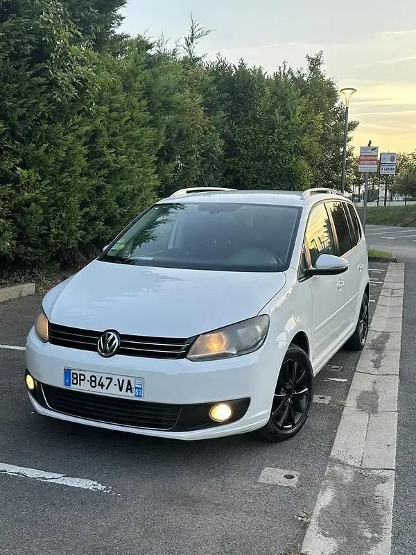 Utilisé 2011 VW Touran Monospace | 5 900 € (Bon prix) - Image 1/4