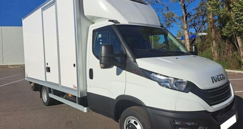Nouvelle 2025 Iveco Daily | 75 600 € - Image 1/4