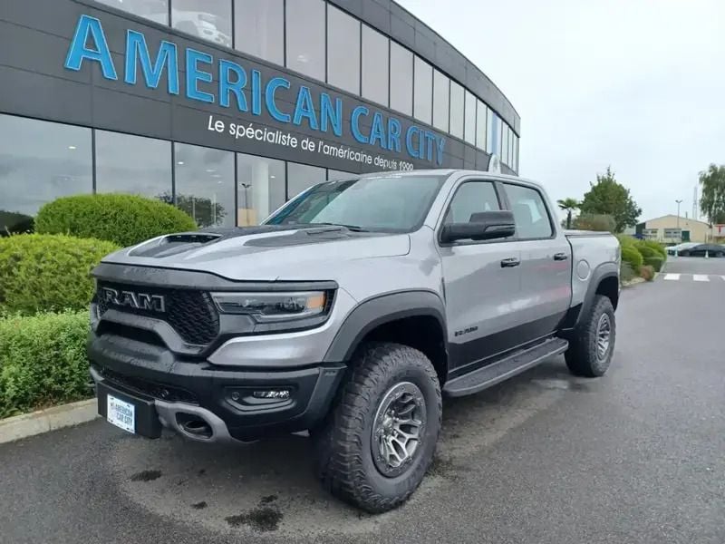 Gris Nouvelle 2024 Dodge Ram Pick-up | 179 900 € - Image 1/4
