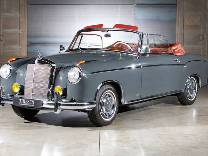 Gris Utilisé 1960 Mercedes 220 SE Cabriolet | 157 500 € - Image 1/4