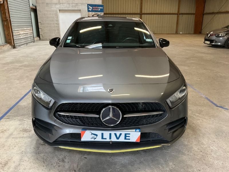 Gris Utilisé 2019 Mercedes A250 AMG line Berline | 19 000 € - Image 1/1