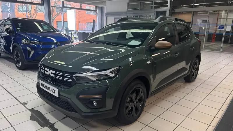 Vert Utilisé 2025 Dacia Sandero Extreme Citadine | 18 280 € (Prix assez cher) - Image 1/4