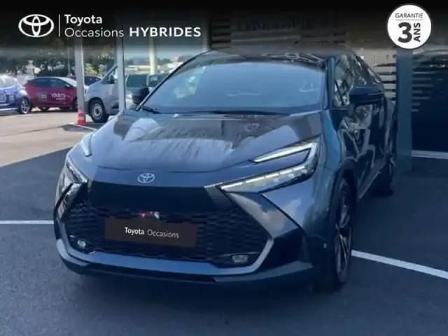 Gris atlas métallisé biton Occasion 2024 Toyota C-HR SUV | 31 990 € - Image 1/4