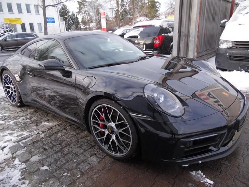 Occasion 2024 Porsche 911 Coupé | 144 900 € - Image 1/4
