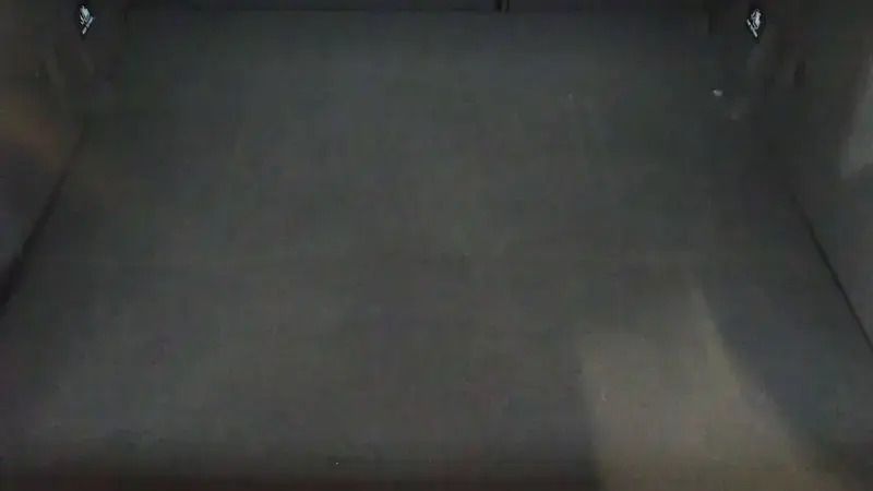 Image 4/4